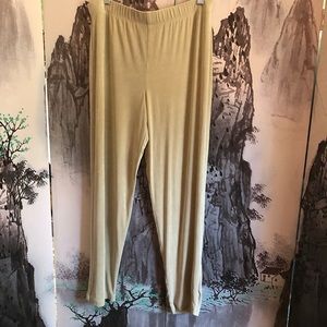 Chicos Travelers pants. Beige.